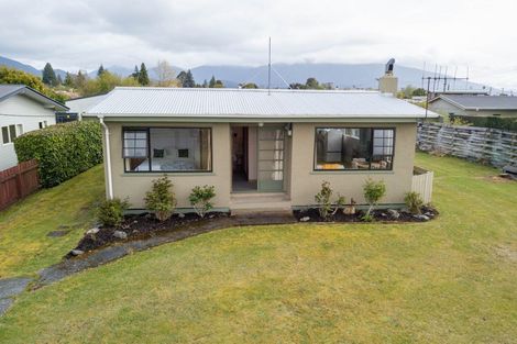 Photo of property in 37 Moana Crescent, Te Anau, 9600