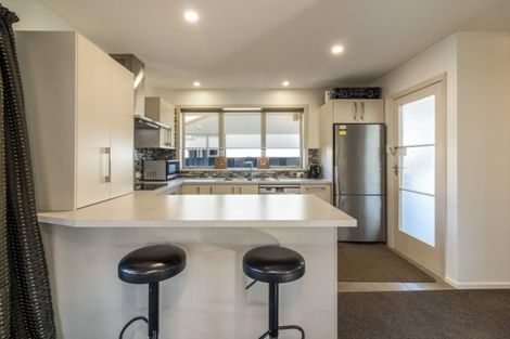 Photo of property in 30 Eglinton Street, Avondale, Christchurch, 8061