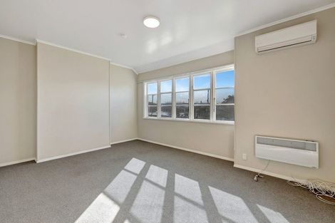Photo of property in 12 Hardy Street, New Brighton, Christchurch, 8061