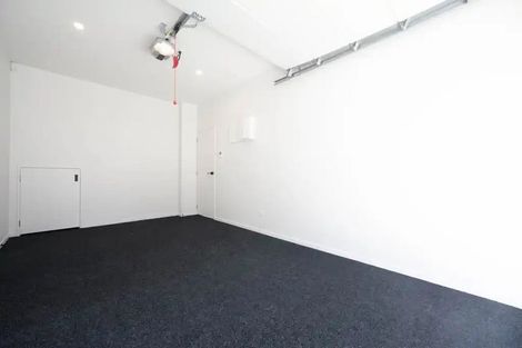 Photo of property in 106b Taikata Road, Te Atatu Peninsula, Auckland, 0610