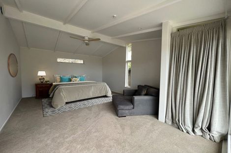 Photo of property in 1/95 Braemar Road, Castor Bay, Auckland, 0620