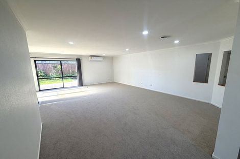 Photo of property in 311 Chapel Road, Flat Bush, Auckland, 2016
