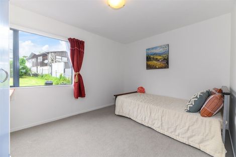 Photo of property in 111a Rosier Road, Glen Eden, Auckland, 0602