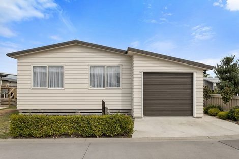 Photo of property in 11 Kamahi Crescent, Papamoa Beach, Papamoa, 3118