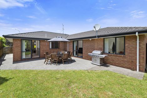 Photo of property in 108 Valley Road, Pukekohe, 2120