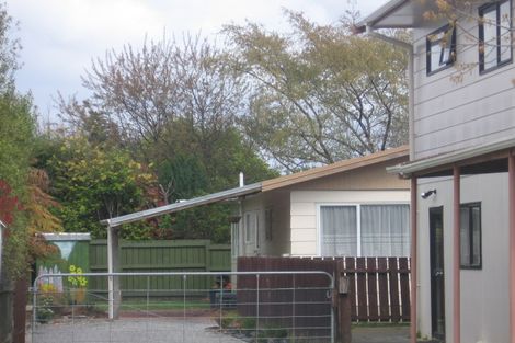 Photo of property in 2/7 Ward Place, Richmond Heights, Taupo, 3330