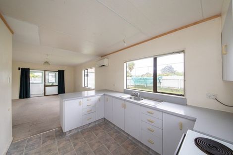 Photo of property in 42 Monckton Street, Feilding, 4702