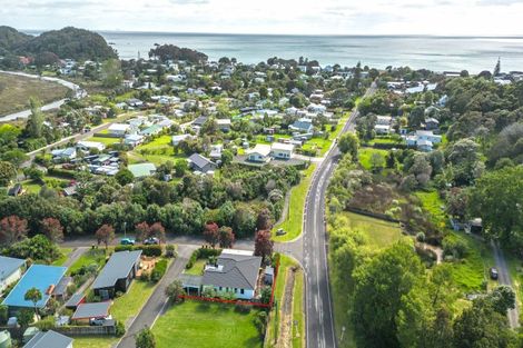 Photo of property in 1 Kingfisher Way, Whiritoa, Whangamata, 3691