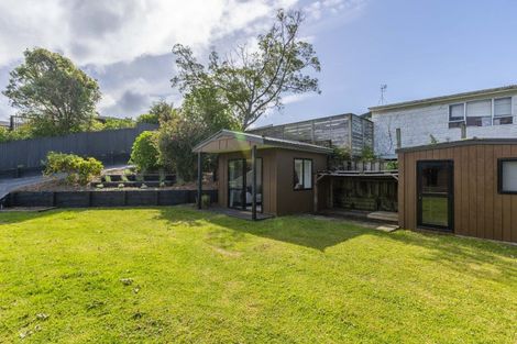 Photo of property in 18 Makora Road, Otaihanga, Paraparaumu, 5036