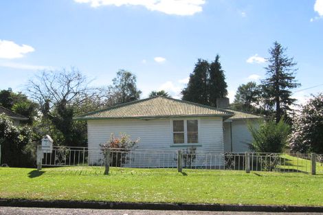 Photo of property in 4 London Terrace, Putaruru, 3411