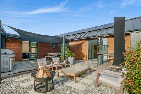 Photo of property in 19 Glenaray Crescent, Wanaka, 9305