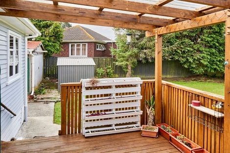 Photo of property in 9 Bledisloe Crescent, Wainuiomata, Lower Hutt, 5014