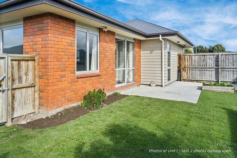 Photo of property in 2/4 Saint Peters Close, Woolston, Christchurch, 8062