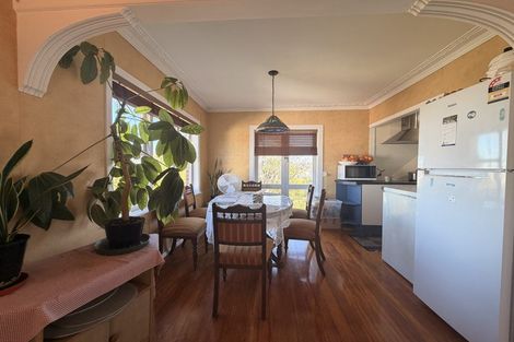 Photo of property in 54 Lyttelton Avenue, Forrest Hill, Auckland, 0620