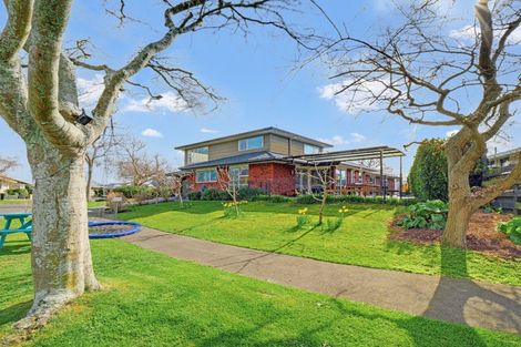Photo of property in 8 Aintree Crescent, Awapuni, Palmerston North, 4412