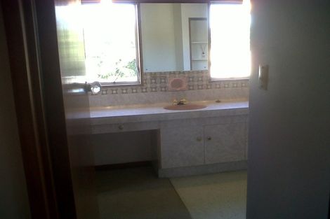 Photo of property in 1/46 Hauraki Road, Hauraki, Auckland, 0622