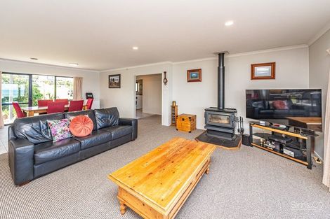 Photo of property in 29 Longbeach Drive, Castlecliff, Whanganui, 4501