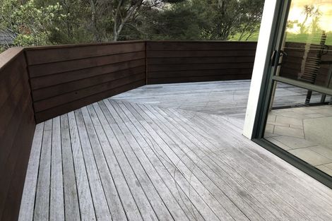 Photo of property in 1/194 Whangaparaoa Road, Red Beach, 0932