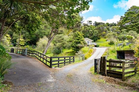 Photo of property in 189 School Road, Waimauku, 0881