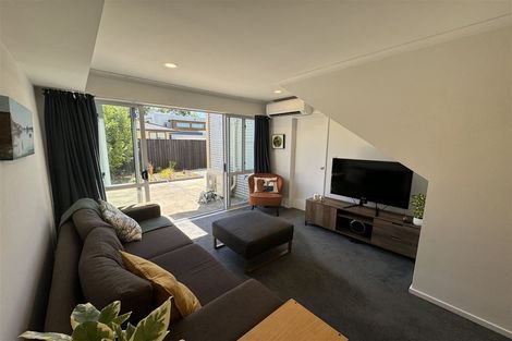 Photo of property in 135d Waltham Road, Sydenham, Christchurch, 8023
