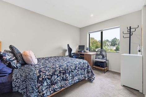 Photo of property in 6b Blenheim Street, Glenfield, Auckland, 0629