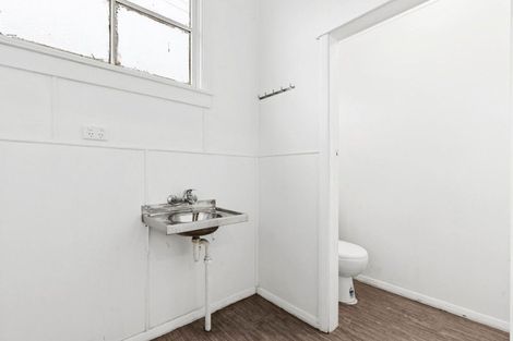 Photo of property in 17 Hampden Street, Murchison, 7007