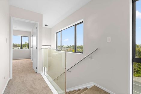 Photo of property in 6/18 Hutchinsons Road, Bucklands Beach, Auckland, 2014