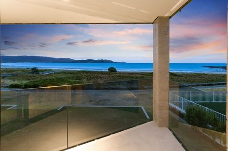 Photo of property in 33 Taumata Road, Omaha, 0986