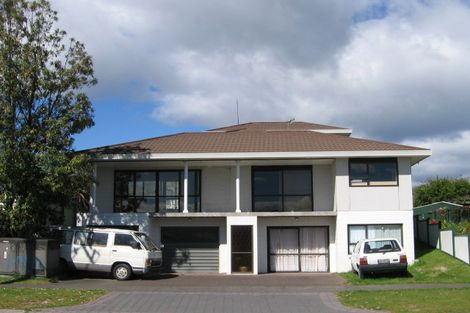 Photo of property in 2/80 Hinemoa Avenue, Taupo, 3330