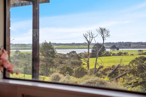 Photo of property in 134 Reid Road, Glenbrook, Waiuku, 2681