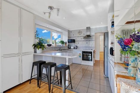 Photo of property in 1 Stackhouse Avenue, Bishopdale, Christchurch, 8053