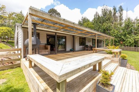 Photo of property in 390 Scotts Road, Linton, Palmerston North, 4472