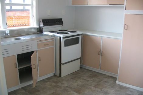 Photo of property in 28-30 Lake Pupuke Drive, Takapuna, Auckland, 0622