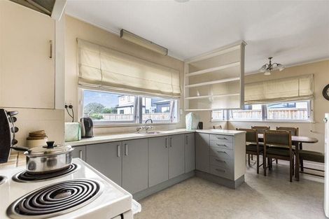 Photo of property in 9 Wellesley Road, Mangere Bridge, Auckland, 2022