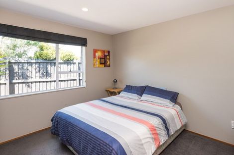 Photo of property in 16 Orlando Crescent, Waimairi Beach, Christchurch, 8083