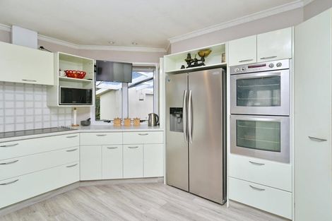 Photo of property in 16 Bridget Lane, Rangiora, 7400