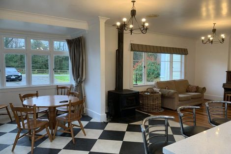 Photo of property in 130 Pukepapa Road, Marton, 4710