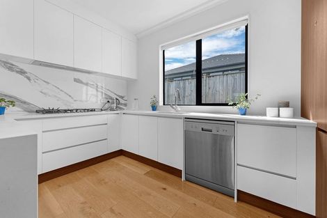 Photo of property in 98 Harriet Johnston Drive, Pokeno, 2402