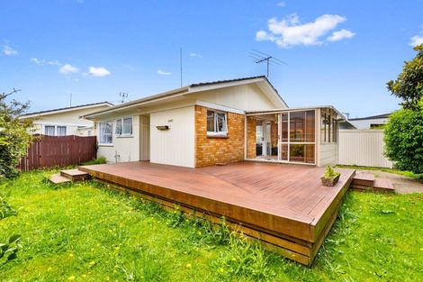 Photo of property in 3/4 Menary Street, Papakura, 2110