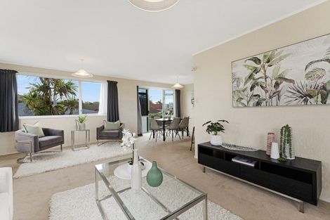 Photo of property in 101 Namata Road, One Tree Hill, Auckland, 1061
