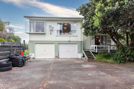 Photo of property in 8 Pennant Grove, Titahi Bay, Porirua, 5022
