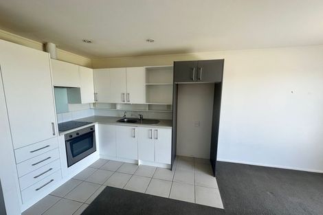 Photo of property in 9/15 Bishop Lenihan Place, East Tamaki, Auckland, 2013