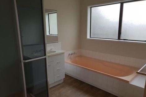 Photo of property in 1/87 Frankleigh Street, Somerfield, Christchurch, 8024