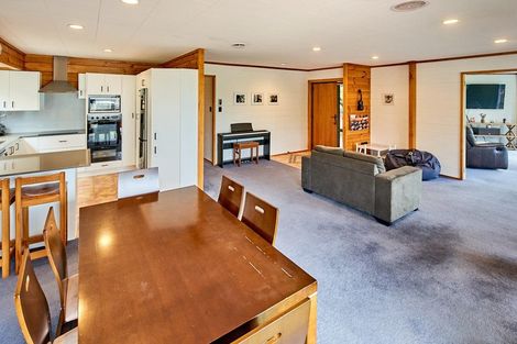 Photo of property in 3 Sunnyview Drive, Brown Owl, Upper Hutt, 5018