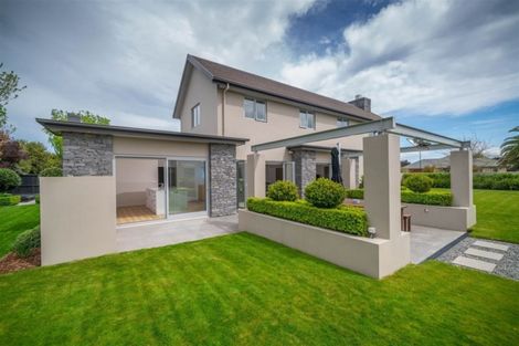 Photo of property in 8 Sovereign Gardens, Halswell, Christchurch, 8025