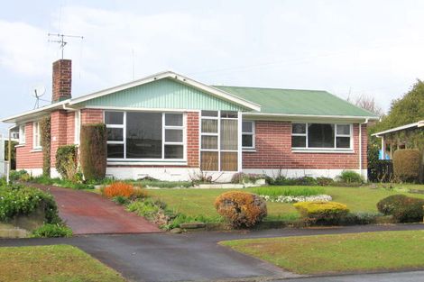 Photo of property in 28 Lewis Street, Glenview, Hamilton, 3206