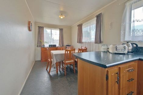 Photo of property in 7 Kirkcaldy Crescent, Flaxmere, Hastings, 4120