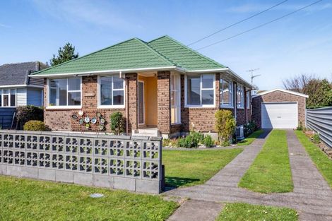 Photo of property in 277 South Road, Hawera, 4610