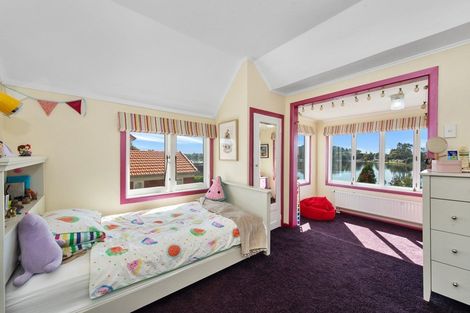 Photo of property in 82 Lake Crescent, Hamilton Lake, Hamilton, 3204