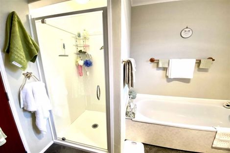 Photo of property in 24a Duncan Street, Tawa, Wellington, 5028